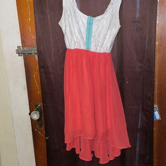 Small Daytrip High Low Dress Pink & Cream - Picture 2 of 6